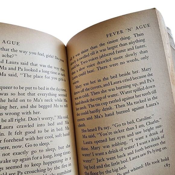 Vintage Nonfiction Books, Little House on the Prairie Paperback Story Book - Picture 4 of 5